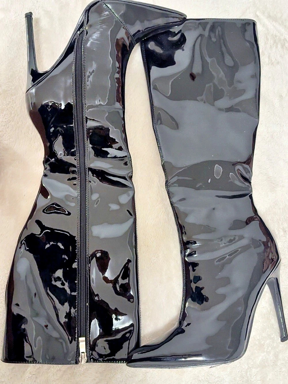 Fashion Nova Alben Patent Over-the-Knee Boots Black US 7.5 NWT